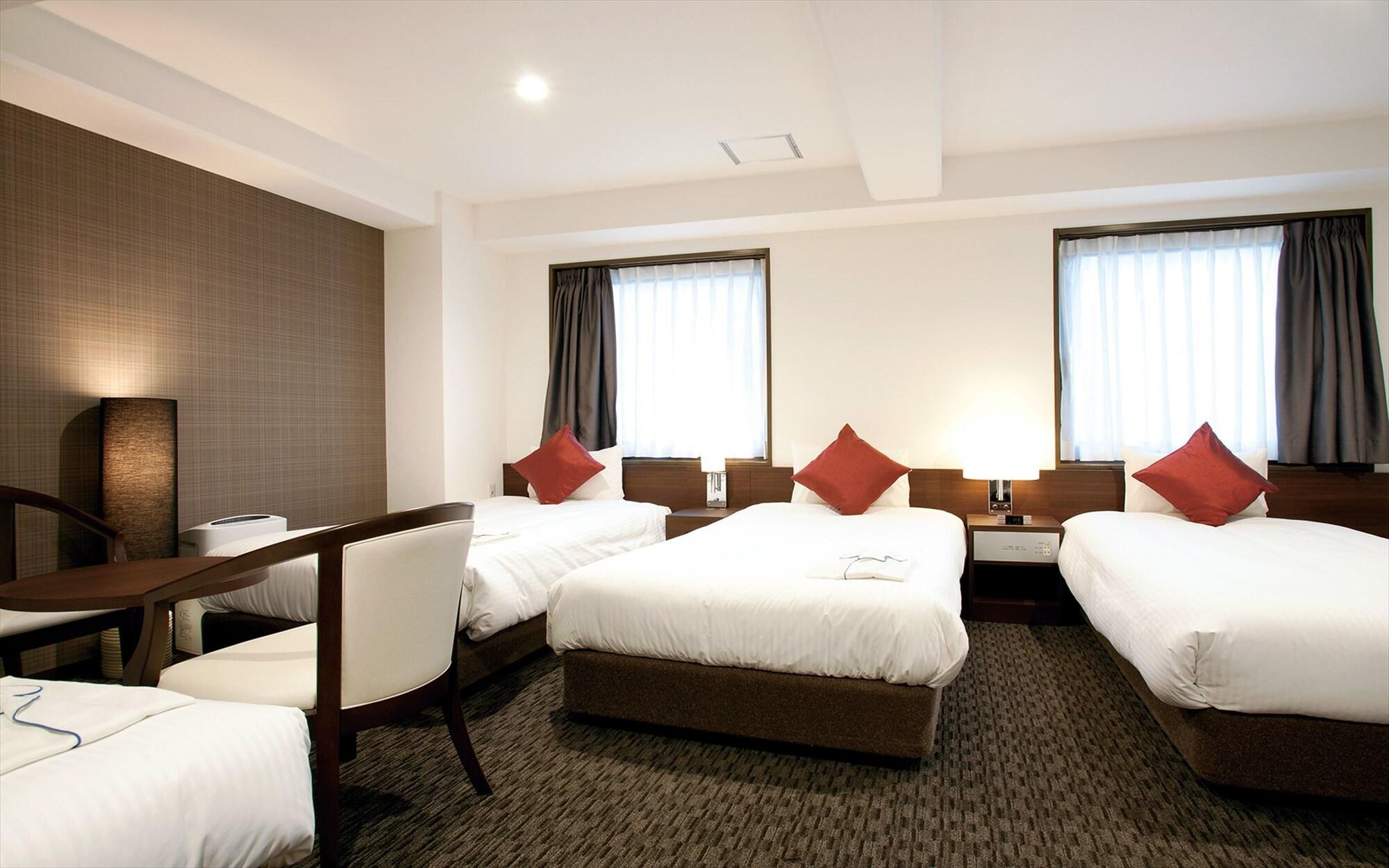 Hotel Sun White Osaka Dış mekan fotoğraf